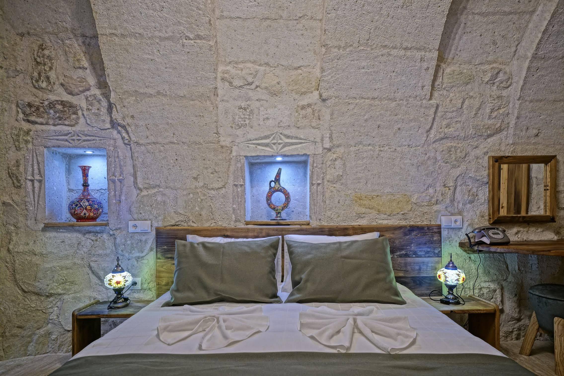 Vigneron Cave Hotel ネヴシェヒル エクステリア 写真